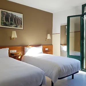 ** Hotell El Jardi Spanien